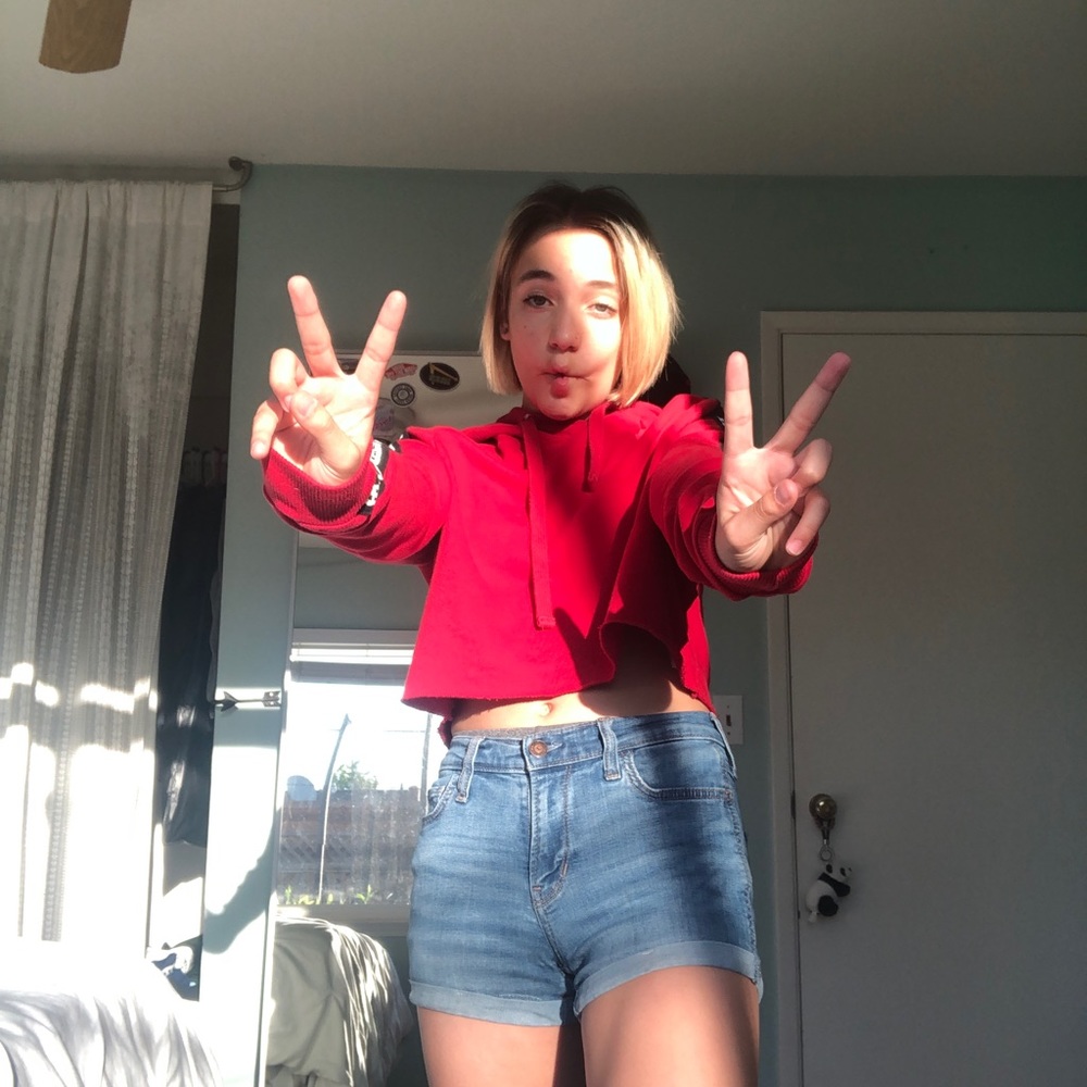 hooded crop top